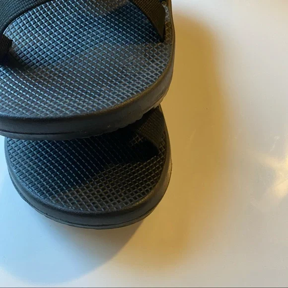 Chaco Men Size 13 Black Strap Summer Sandals - Picture 3 of 10